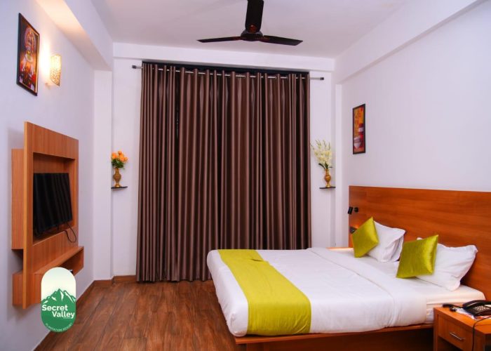 WhatsApp Image 2025-11-06 at 11.56.42 AM