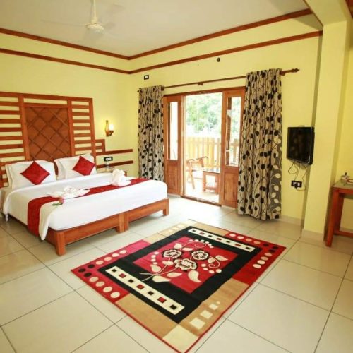 WhatsApp Image 2025-11-06 at 4.56.24 PM (1)